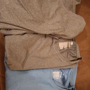 XL Women's all in motion althleisure 3 tshirts